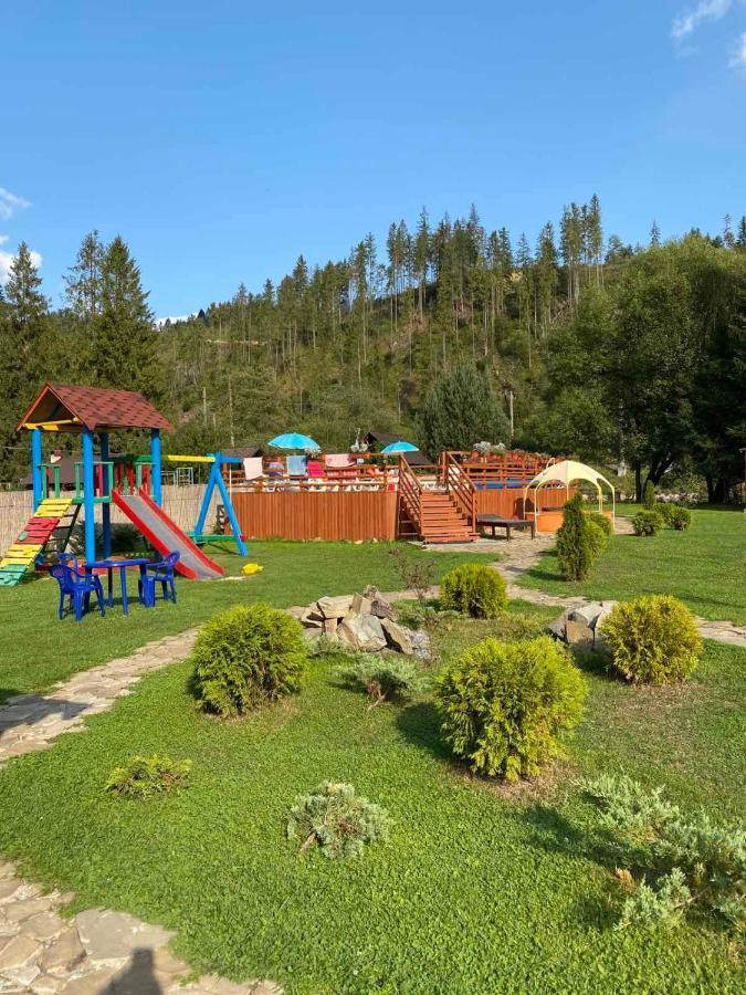Кукулька Міні-Готель Slavske Ngoại thất bức ảnh